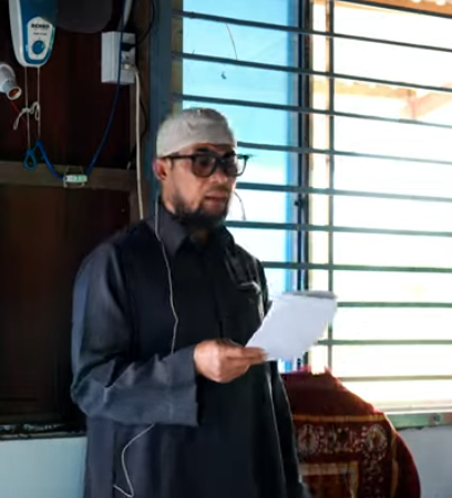 أسلوبُ الحياةِ المتطرّف يتعارض مع توجيهاتِ الإسلام (باللغة الفيتنامي)