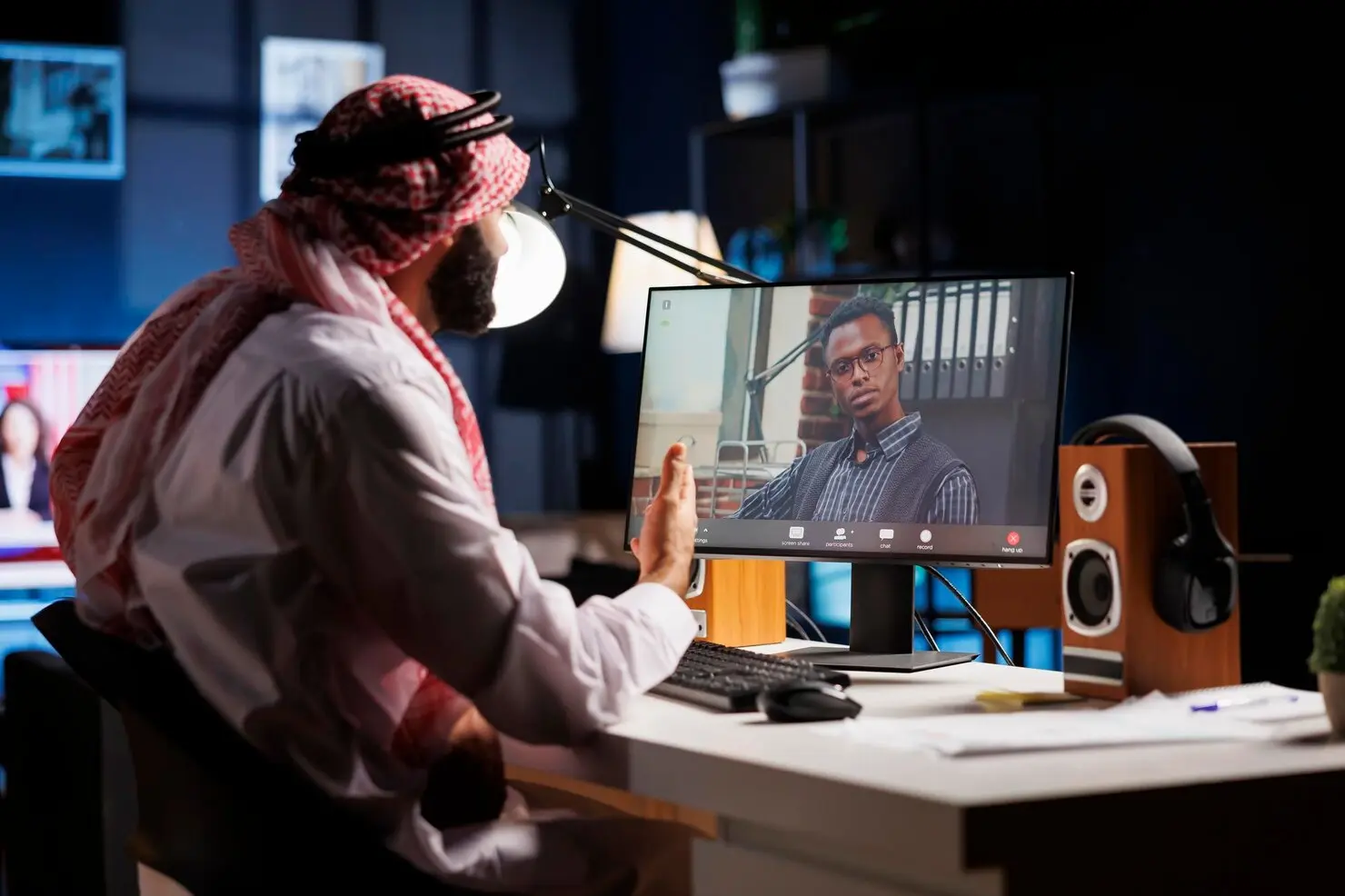 تعليم المسلم الجديد عن بُعد